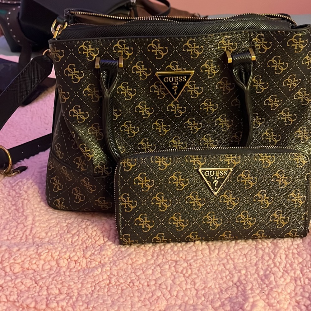 Guess Crossbody Purse and Matching Wallet